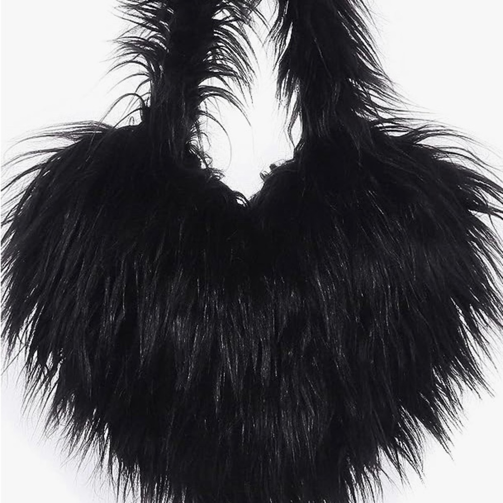 Medium length heart bag